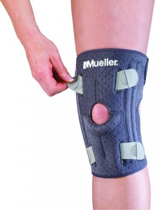 MUELLER Adjust-to-fit knee strabilizer osfm, kolenný stabilizátor