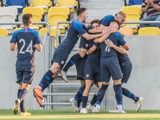 SR 21 - Sokolíci po skvelom výkone zdolali Taliansko 3:0, Guľa: Chalani odviedli dobrú prácu