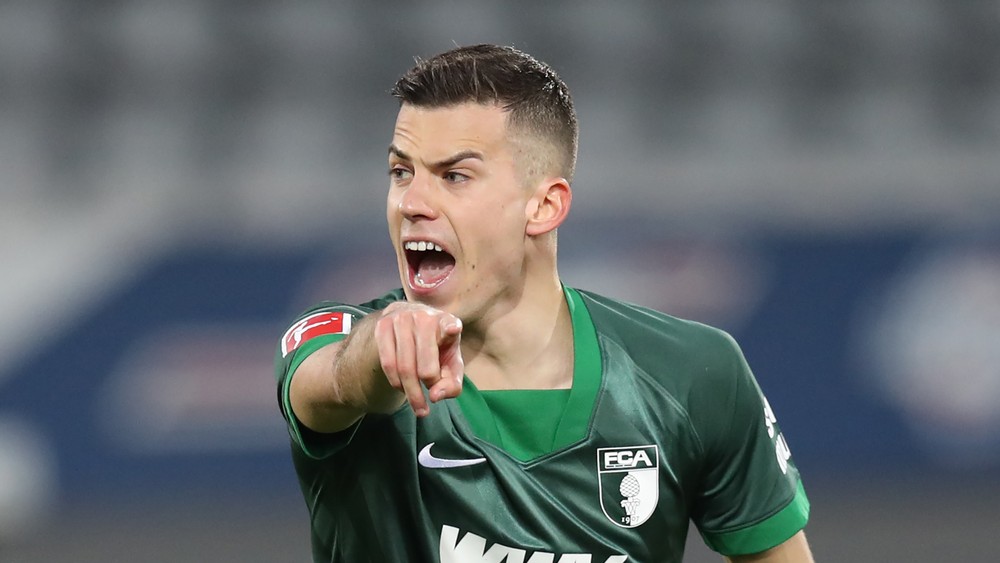 László Bénes returned from FC Augsburg to Borussia Mönchengladbach