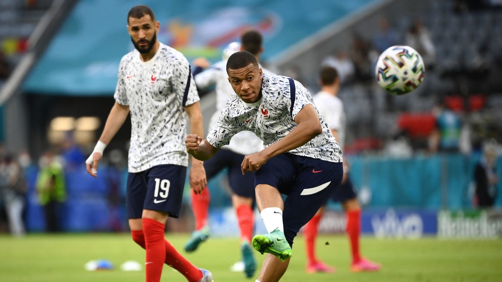 Kylian Mbappé a Karim Benzema terčom rasizmu na EURO 2020 ...