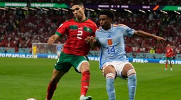Momentka zo zápasu Maroko - Španielsko na MS vo futbale 2022. 