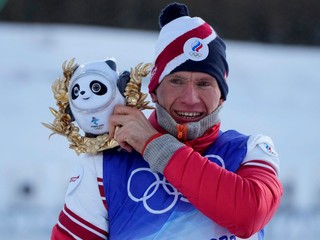 Ruský bežec na lyžiach Alexander Boľšunov.