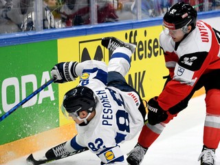 VIDEO: Pozrite si zostrih zápasu Rakúsko - Fínsko na MS v hokeji 2022