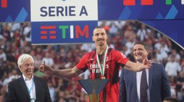 Ibrahimovič venoval titul zosnulému agentovi, zvažuje aj koniec kariéry