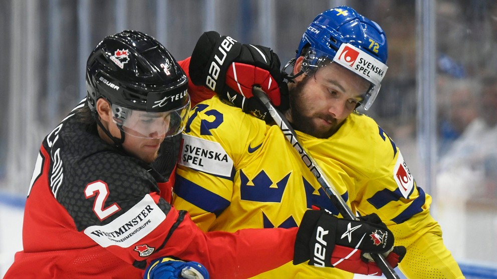 Momentka zo zápasu Švédsko - Kanada vo štvrťfinále MS v hokeji 2022.