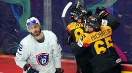VIDEO: Pozrite si zostrih zápasu Francúzsko - Nemecko na MS v hokeji 2022