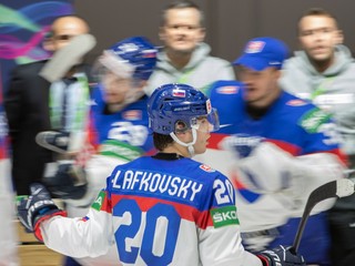 Slafkovský zaujal aj IIHF. Fanúšikovia ho zvolili za hráča dňa