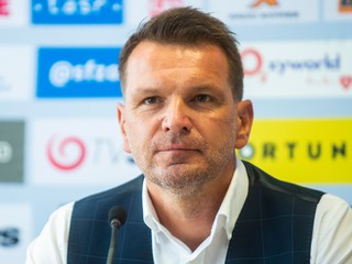 Nastúpi Schranz aj Boženík. Zostava Slovenska proti Rusku je známa