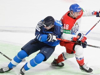 VIDEO: Pozrite si zostrih a góly štvrťfinále Fínsko - Česko na MS v hokeji 2021