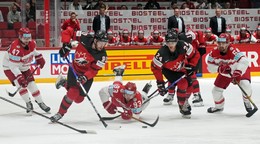 Dáni sa od únavy podopierali o hokejky: Výhra nad Kanadou je malý zázrak