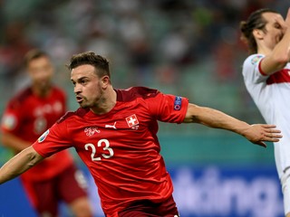 Xherdan Shaqiri sa teší po strelenom góle v zápase Švajčiarsko - Turecko na ME vo futbale (EURO 2020 / 2021).
