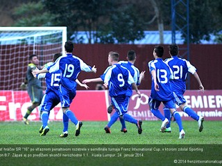 VIDEO: 16-ka postúpila do finále Frenz International Cup 2014