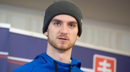 Na snímke slovenský reprezentant Pavol Funtek počas brífingu slovenskej hokejovej reprezentácie do 20 rokov po návrate z dejiska juniorských majstrovstiev sveta  v Kanade 7. januára 2023 v Bratislave.