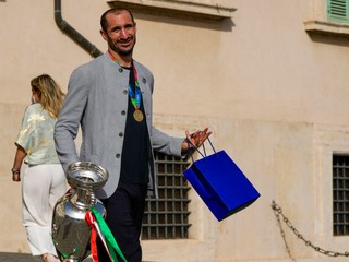 Taliansky prezident vyznamenal futbalistov za triumf na ME