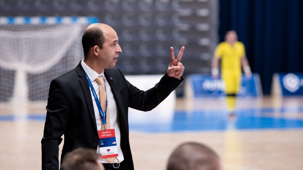 Slovensko môže mať najlepšieho trénera sveta. Futsalový kouč je nominovaný na ocenenie