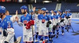 Slovenskí hokejbalisti na záver MS uštedrili debakel, odniesli si ho Taliani