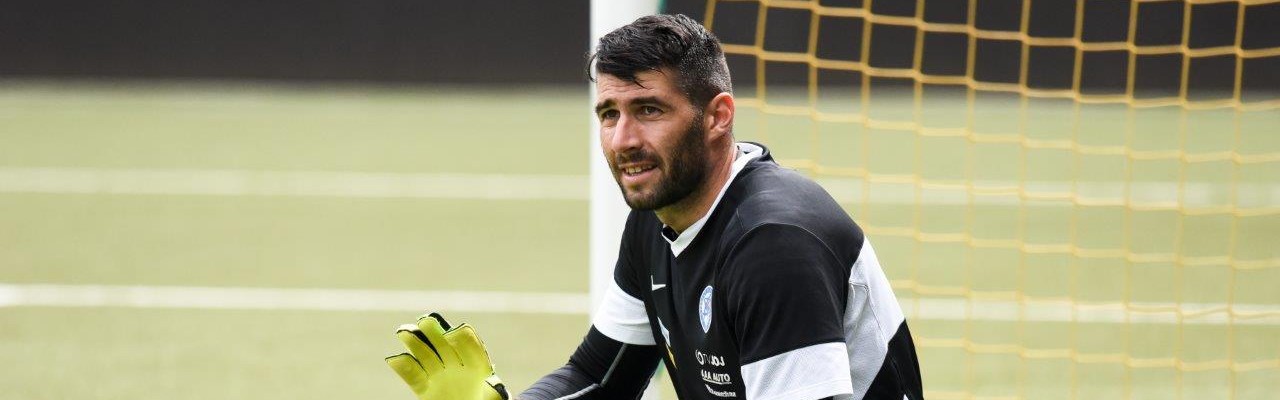 SLOVENSKO A: "DOBROTA" NOVOTA BEZ FUTBALU NEBUDE