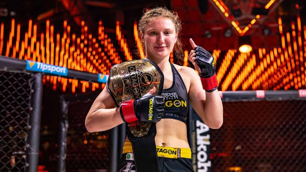 lucia-szabov-je-tehotn-hviezda-oktagon-mma-ide-na-matersk-dovolenku