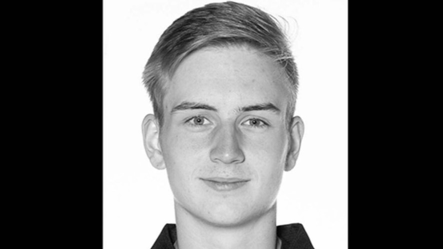 The day before Christmas, only 18-year-old German hockey player Niclas Kaus died