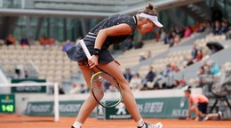 Bývalá finalistka vynechá Roland Garros, podrobila sa operácii