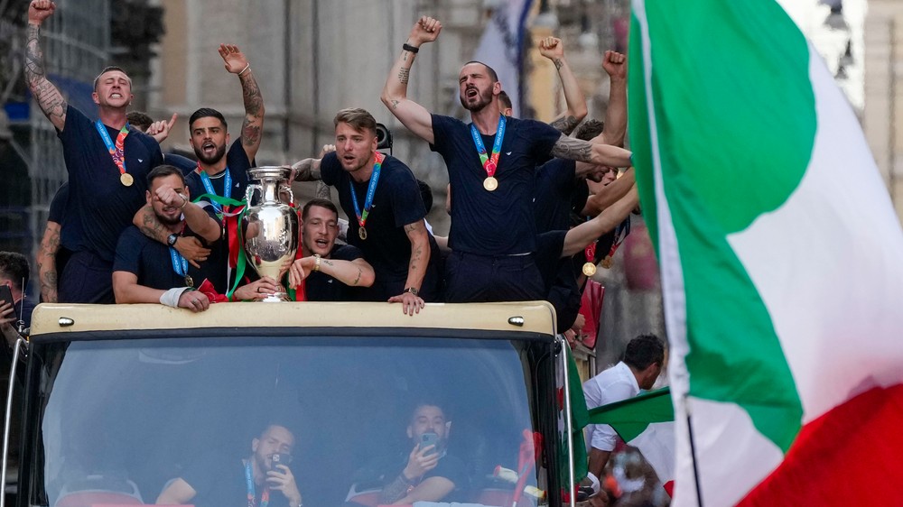 PHOTO: Celebration of Italian footballers after winning EURO 2020