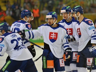 Začínajú sa MS v hokeji. Zvládnu Slováci dôležité súboje o štvrťfinále? (TV tipy)