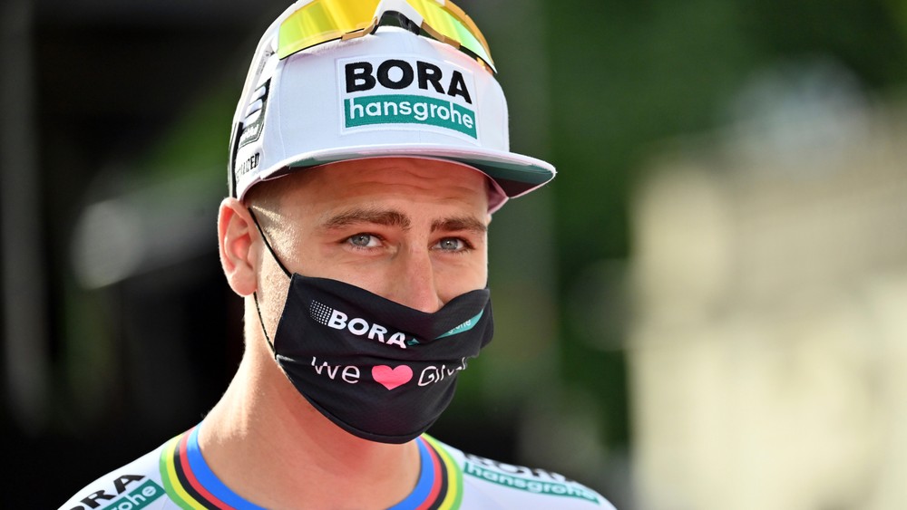 Peter Sagan fell in the 1st stage Around the Benelux in 2021, Tim Merlier won