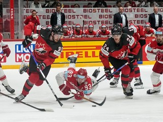 VIDEO: Pozrite si zostrih zápasu Kanada - Dánsko na MS v hokeji 2022 