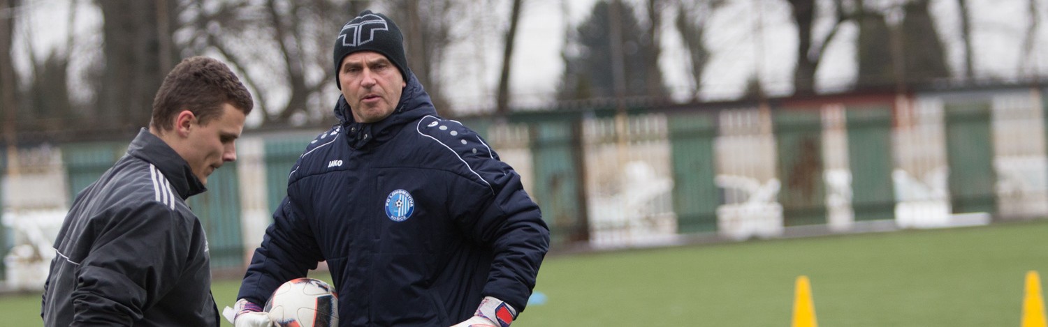 2. LIGA: IVA PILIPA PRÁCA S BRANKÁRMI NAPĹŇA: CHLAPCI CHODIA NA TRÉNINGY S RADOSŤOU