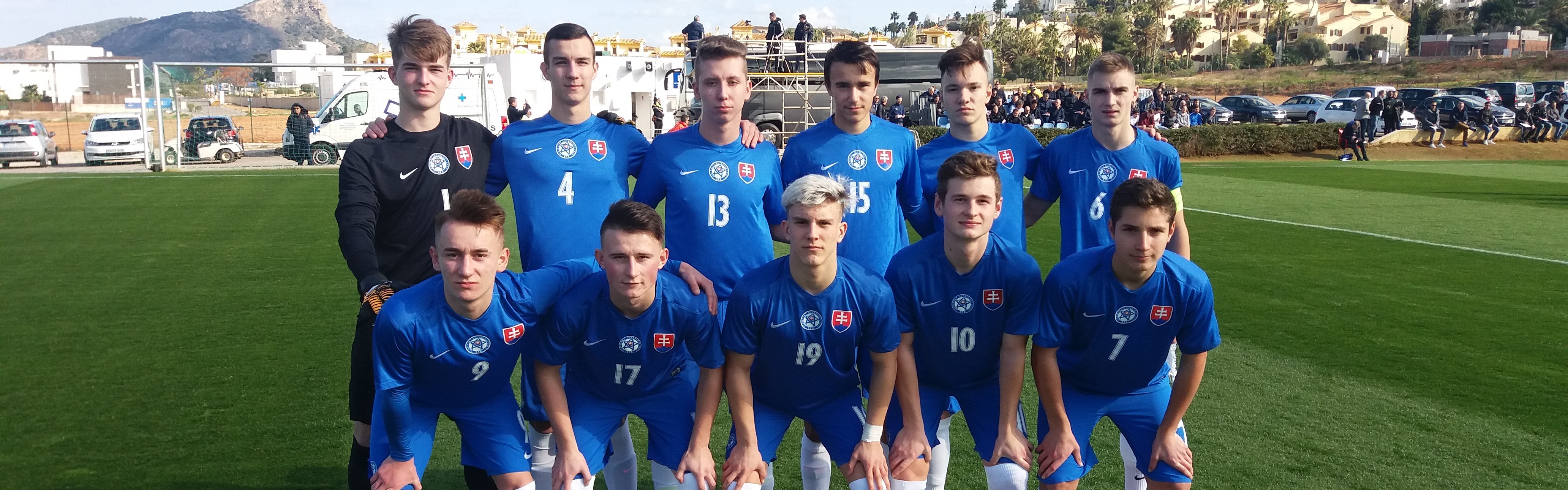 SLOVENSKO 17: VÍŤAZNÝ VSTUP DO TURNAJA V LA MANGE
