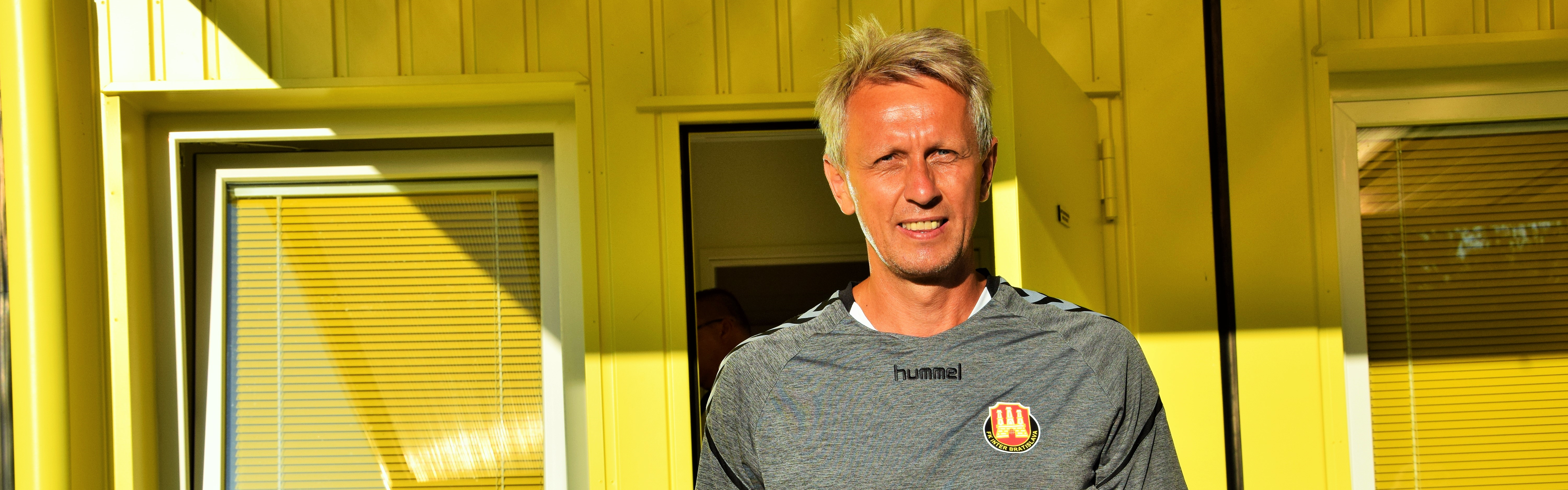 Richard Slezák: "Je ťažké, keď sa domov opäť vraciame bez bodu."