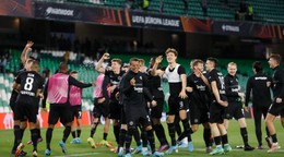 Európska liga: Finále rozhodol až rozstrel, uspeli hráči Frankfurtu