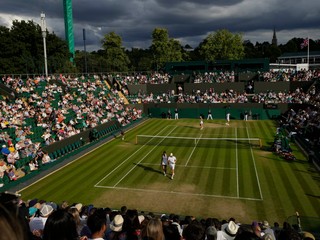 Wimbledon príliš fanúšikov neláka, dôvodom je aj absencia Federera