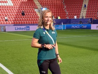  ME ŽIEN 2022 – Rozhodkyňa Mária Súkeníková: Parádny futbal aj plné tribúny na Eure a môj naplnený pohár
