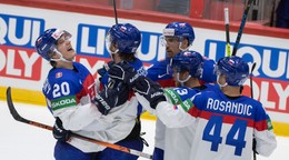 Kedy hrajú Slováci na MS v hokeji? Futbalové súťaže vrcholia (TV tipy)