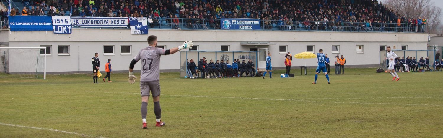 Lokomotíva na vypredanom štadióne tesne prehrala s Popradom