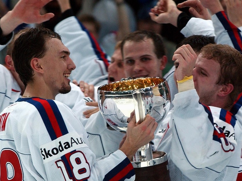Medailová bilancia na MS v hokeji: Ak Slováci získajú medailu, budú na úrovni Britov