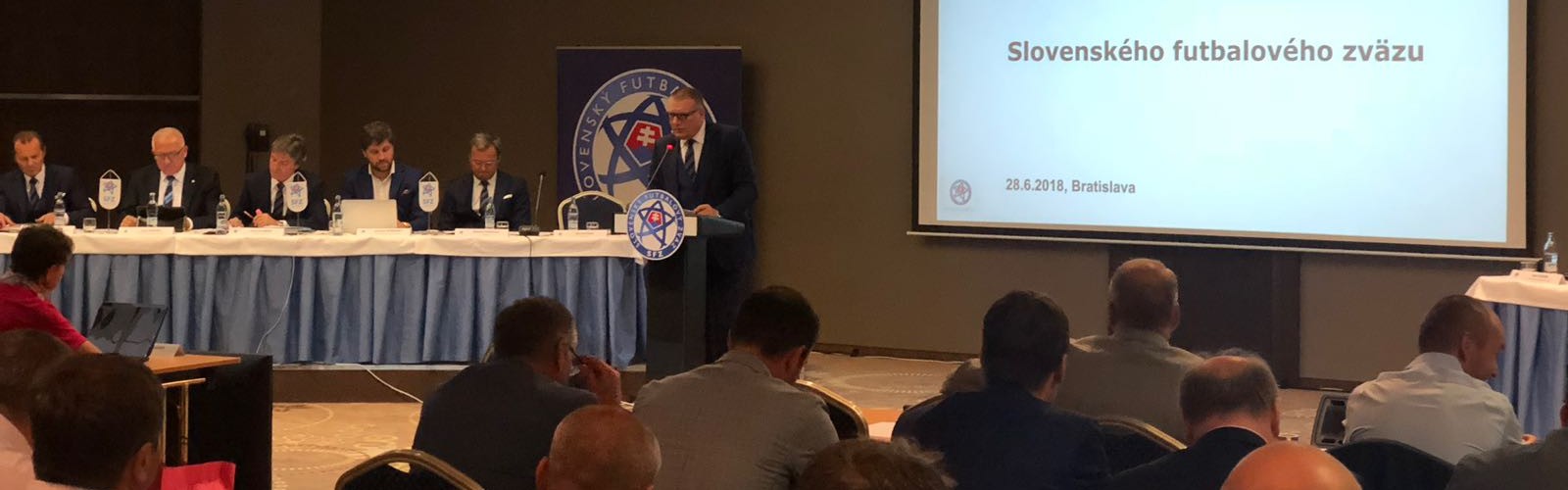 RIADNA KONFERENCIA SFZ: FUTBAL JE LEN JEDEN