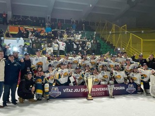 Hokejisti HC 19 Humenné vyhrali Slovenský pohár.
