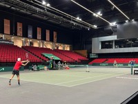 Slovenskí tenisti v Groningene pred zápasom Davisovho pohára.