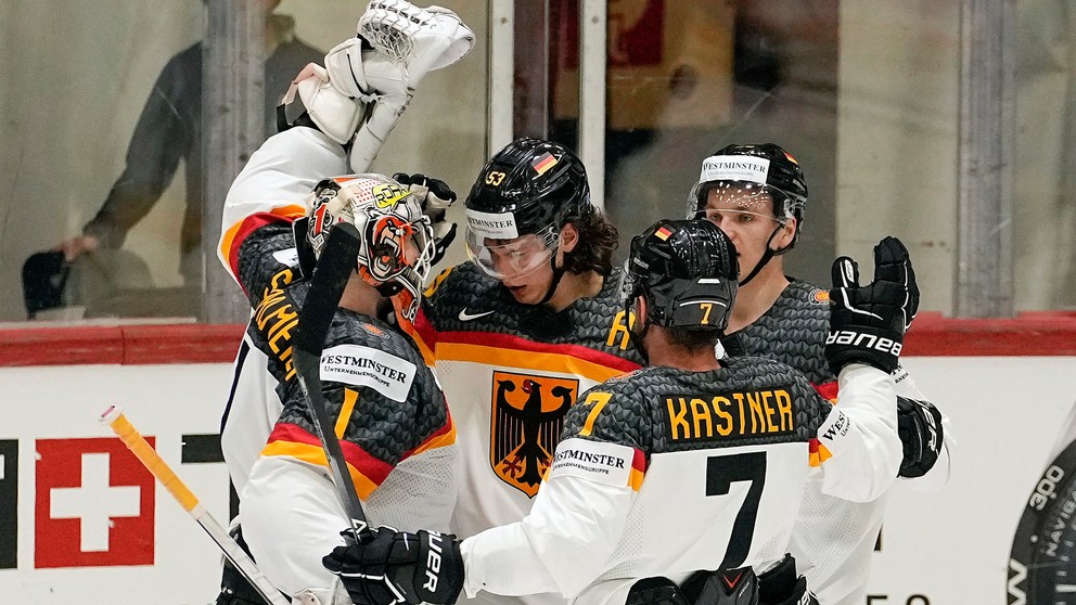 Zápas Kazachstan - Nemecko na MS v hokeji 2022.