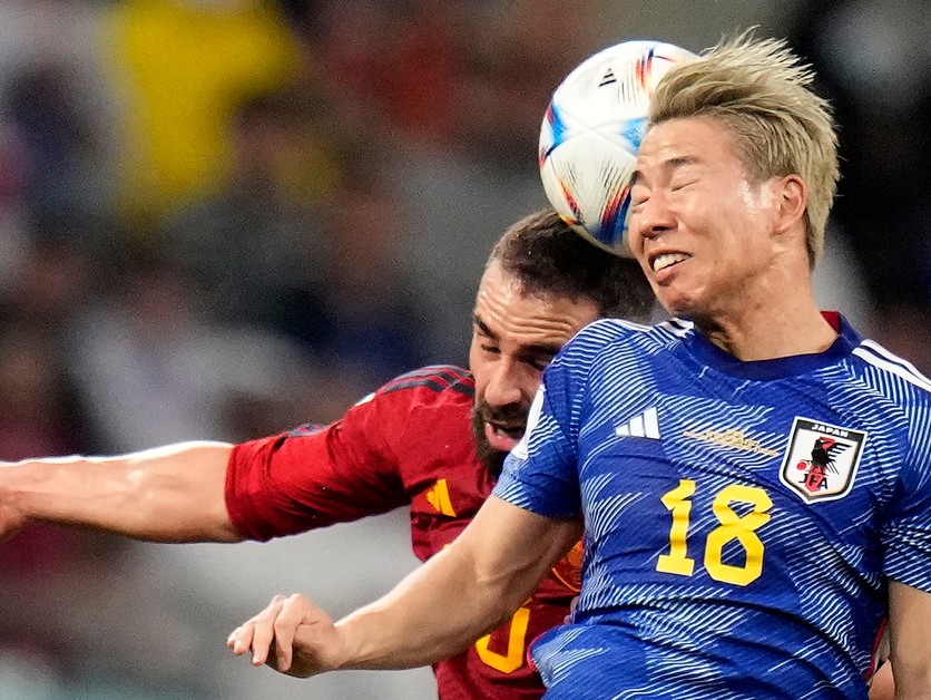 Momentka zo zápasu Japonsko - Španielsko na MS 2022. Šampionát sledujú aj na Ukrajine.