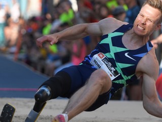 Paralympionik štartoval v riadnej kategórii. V Košiciach dosiahol rekord podujatia