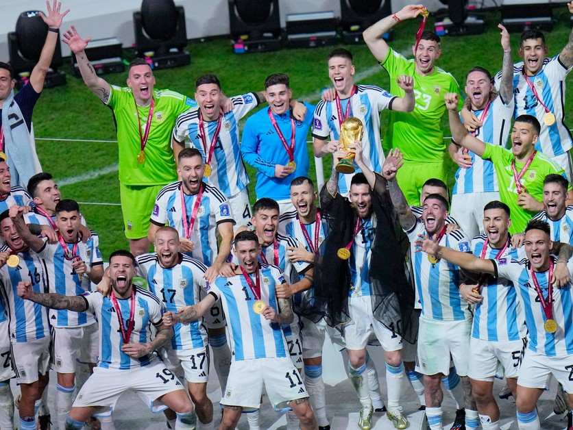 Argentína sa teší z titulu majstra sveta po triumfe na MS vo futbale 2022 v Katare.