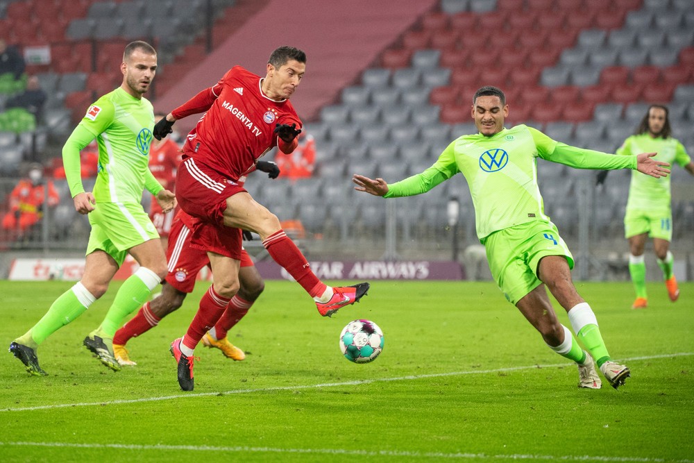 Bundesliga 12. kolo (výsledky, streda)  SPORTNET