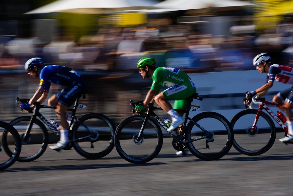 Video: Wout van Aert triumfoval na Tour de France 2021 (20 ...