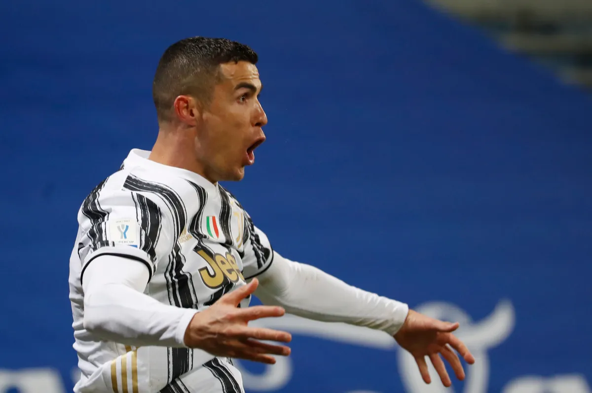 Neapol Nepremenil Penaltu Juventus Ziskal Rekordny Superpohar Sportnet Sk