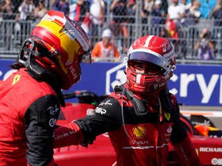 V kvalifikácii dominovalo Ferrari, sklamaním bol výkon Russella
