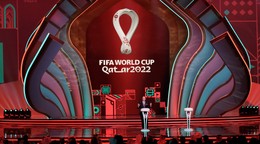 Prezident FIFA Gianni Infantino pred žrebom MS vo futbale 2022.