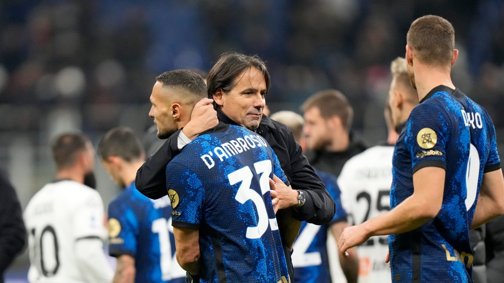 Neapol má už iba jednobodový náskok, Škriniarov Inter zdolal Strelcovu Speziu
